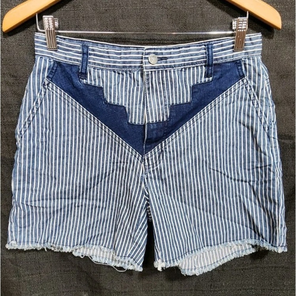 Crazy Train Shorts Blue Striped Denim Women Sz Md Frayed Hem Jean Pockets 90s